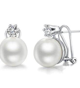 Pearl Studs