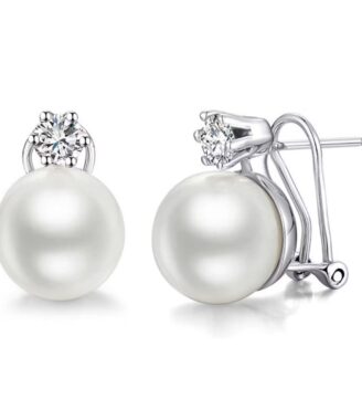 Pearl Studs