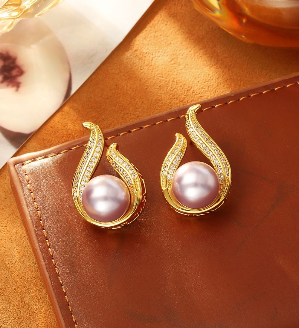Pearl Earrings in Gold & Fushia